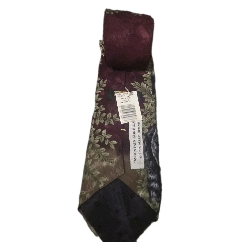 Vintage Endangered Species Gorilla‎ Silk Tie USA Jungle Animal Novelty